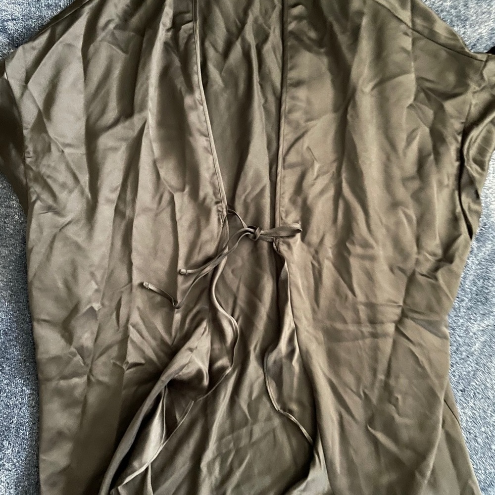 NWT Victoria’s Secret Robe - Picture 3 of 5